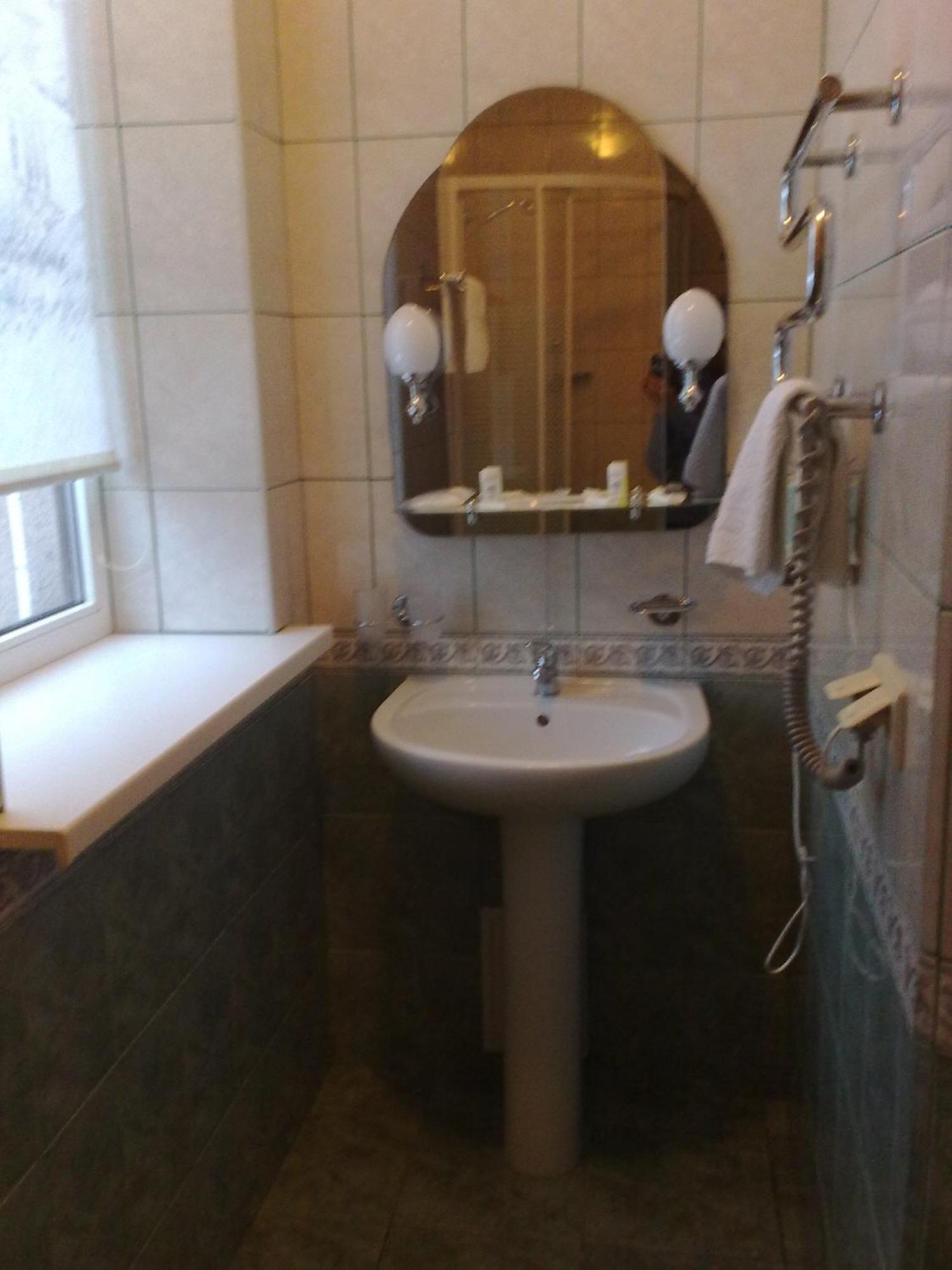 Prague Hotel Zaporizhia Exterior photo